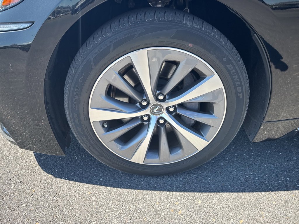 Used 2019 Lexus LS 500 AWD image 14