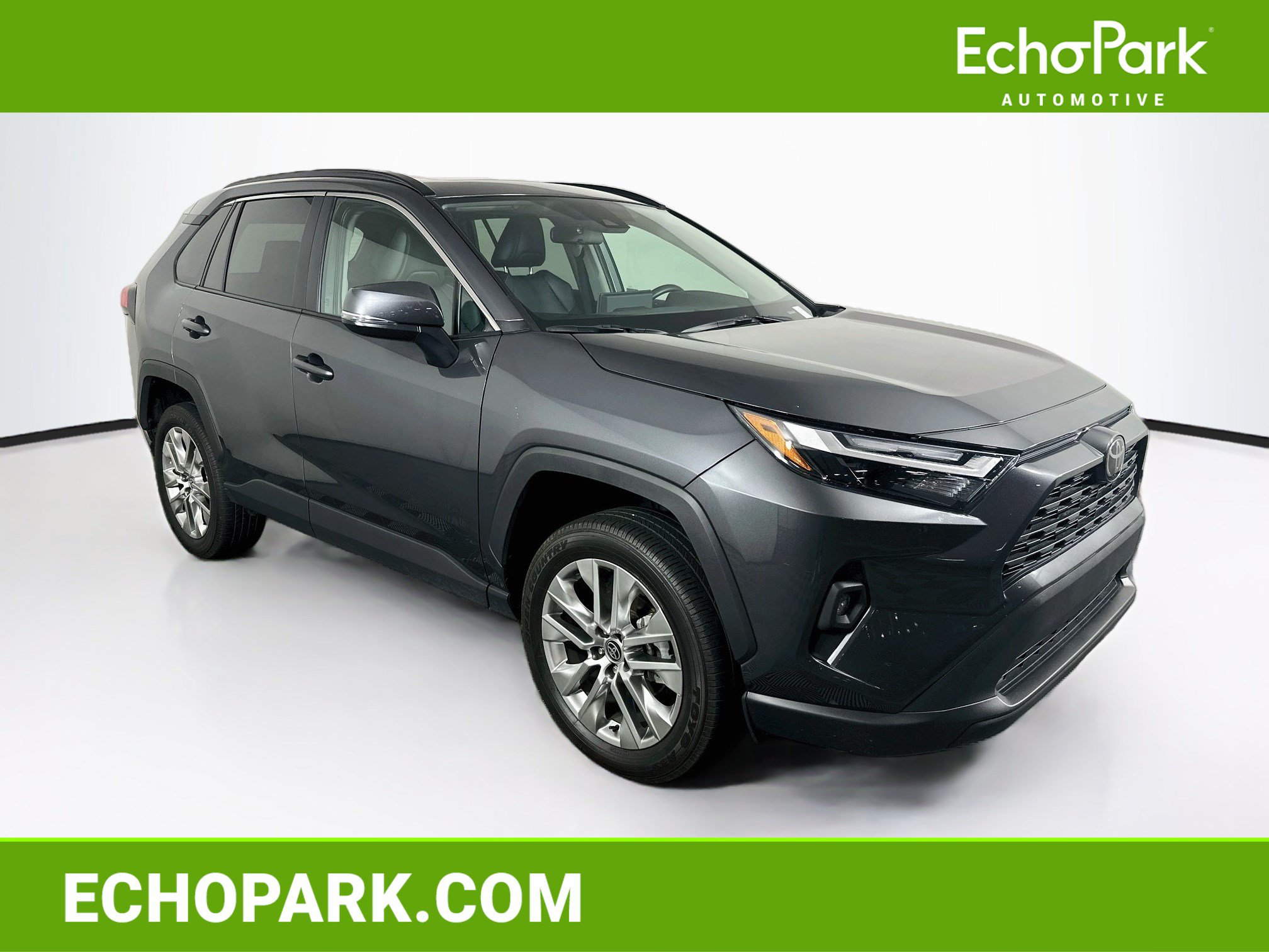 Used 2025 Toyota RAV4 XLE Premium FWD image 1