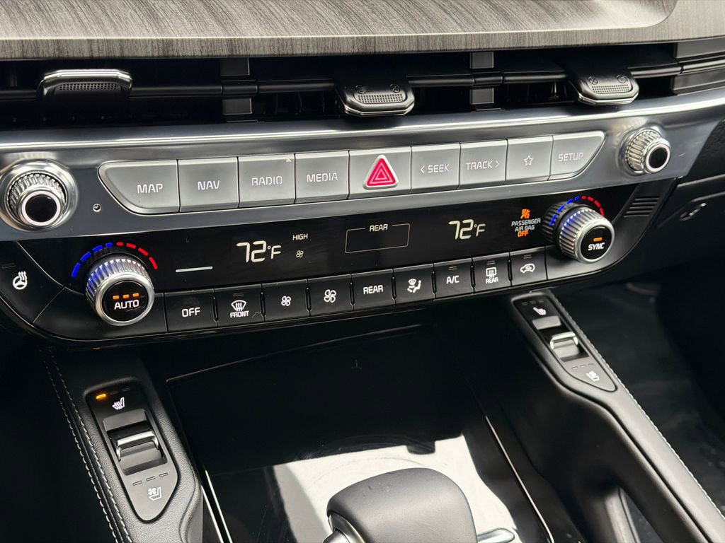 Used 2025 Kia Telluride SX Prestige image 29