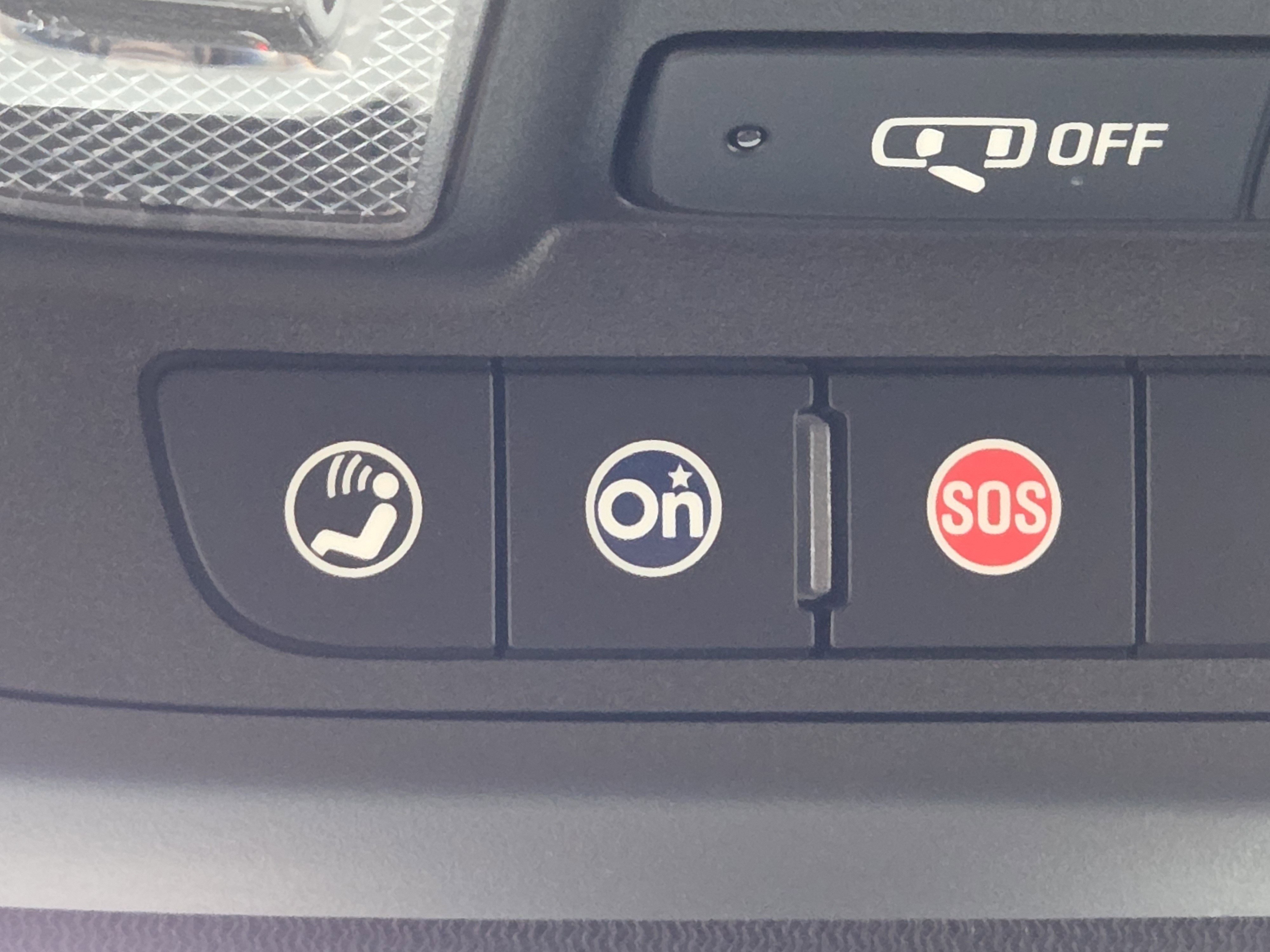 Used 2022 Chevrolet Traverse LT image 25