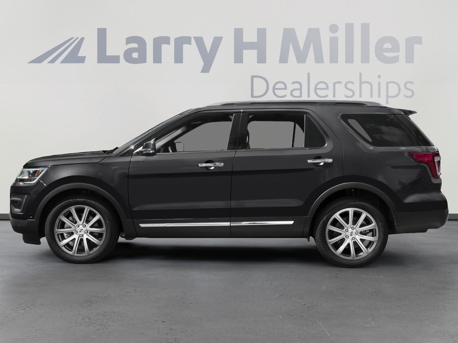 Used 2016 Ford Explorer Limited w/ Equipment Group 301A image 3
