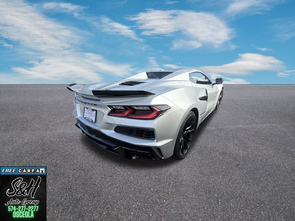 Used 2027 Chevrolet Corvette Grand Sport RWD image 5