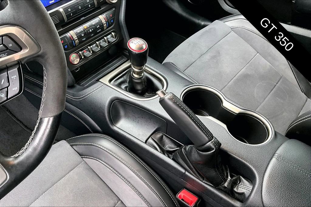 Used 2020 Ford Mustang Shelby GT350 w/ Technology Package image 16