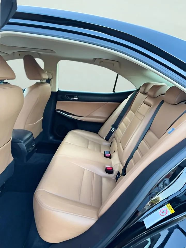 Used 2014 Lexus IS 250 w/ Luxury Package w/Brown Wood RWD image 16
