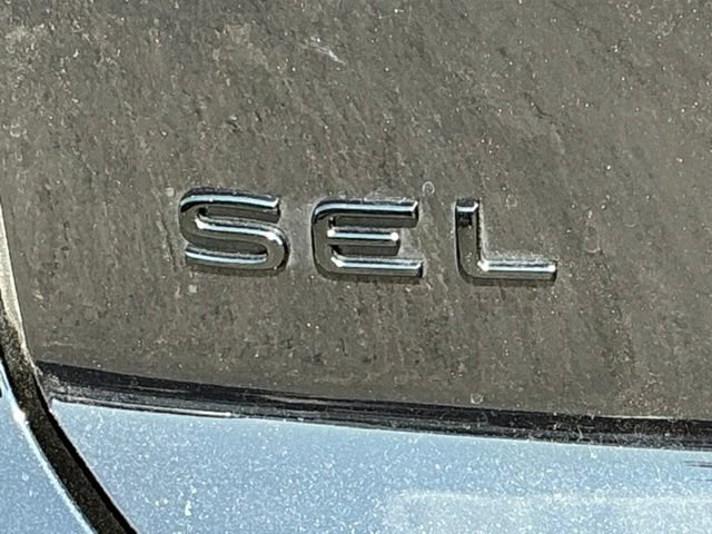Certified 2026 Volkswagen Atlas Cross Sport SEL R-Line AWD/4WD image 10