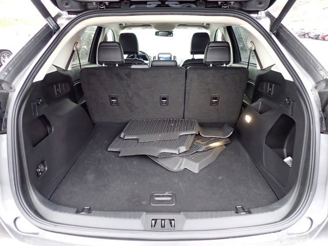 Certified 2022 Ford Edge SEL w/ Convenience Package image 8