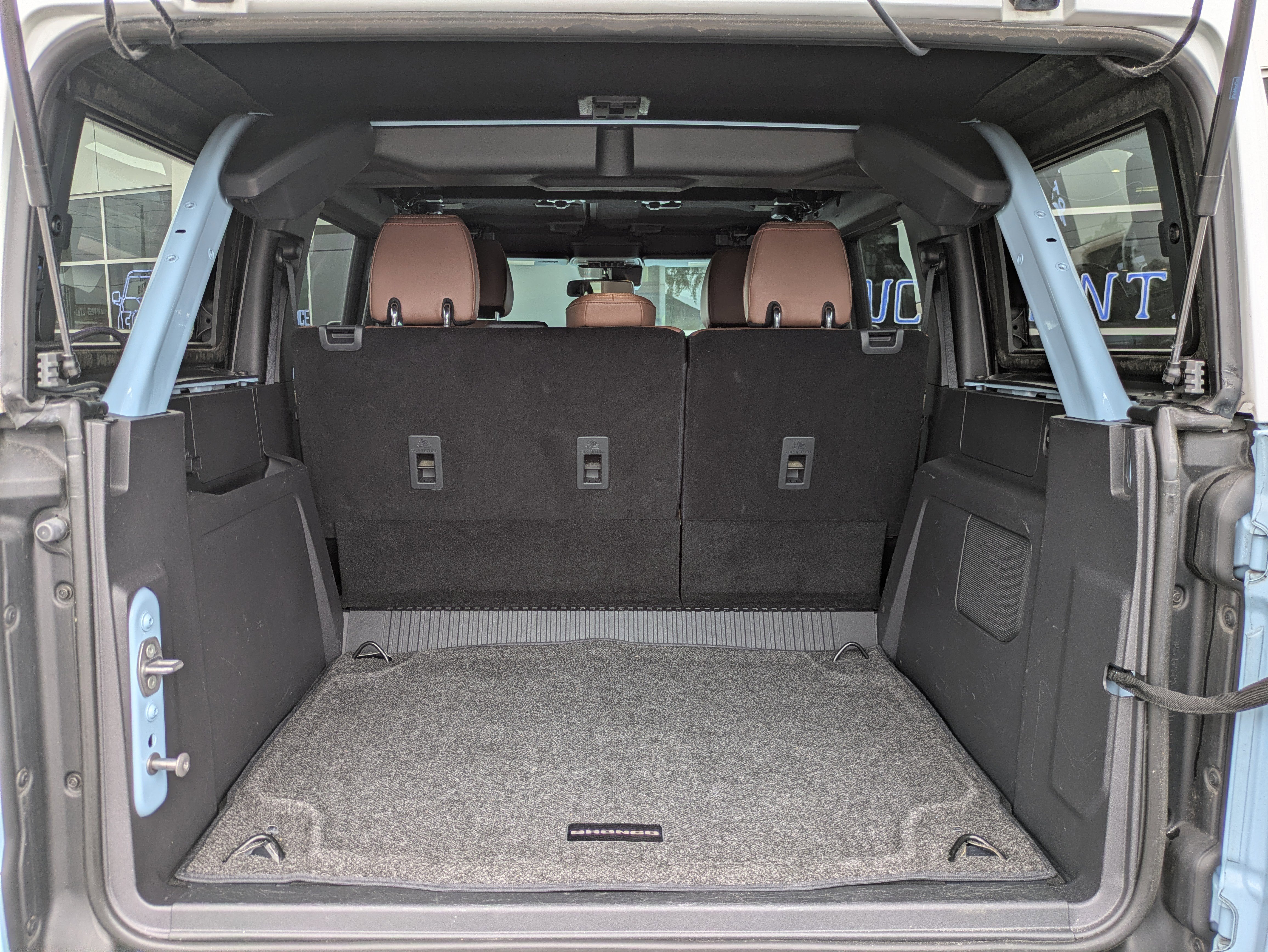 Used 2023 Ford Bronco Heritage Edition image 10