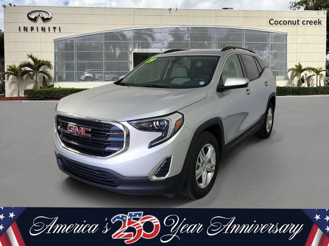 Used 2019 GMC Terrain SLE w/ Driver Convenience Package FWD image 3
