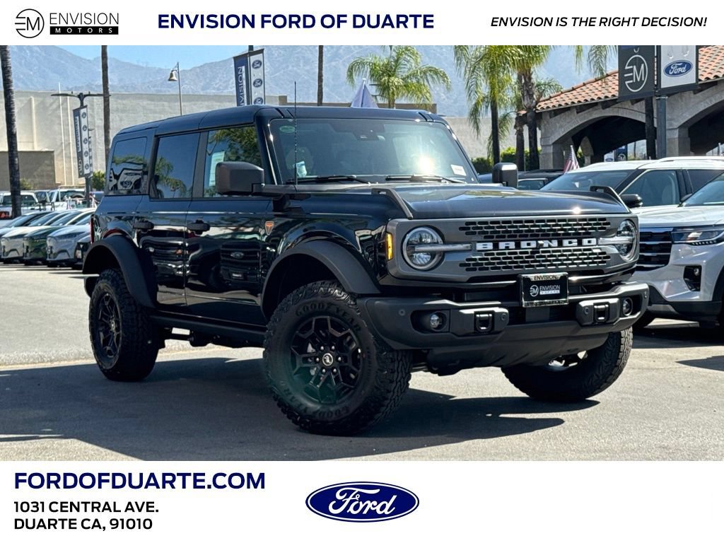 New 2026 Ford Bronco Badlands AWD/4WD image 1