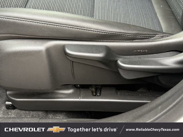 Used 2024 Buick Envista Preferred FWD image 32