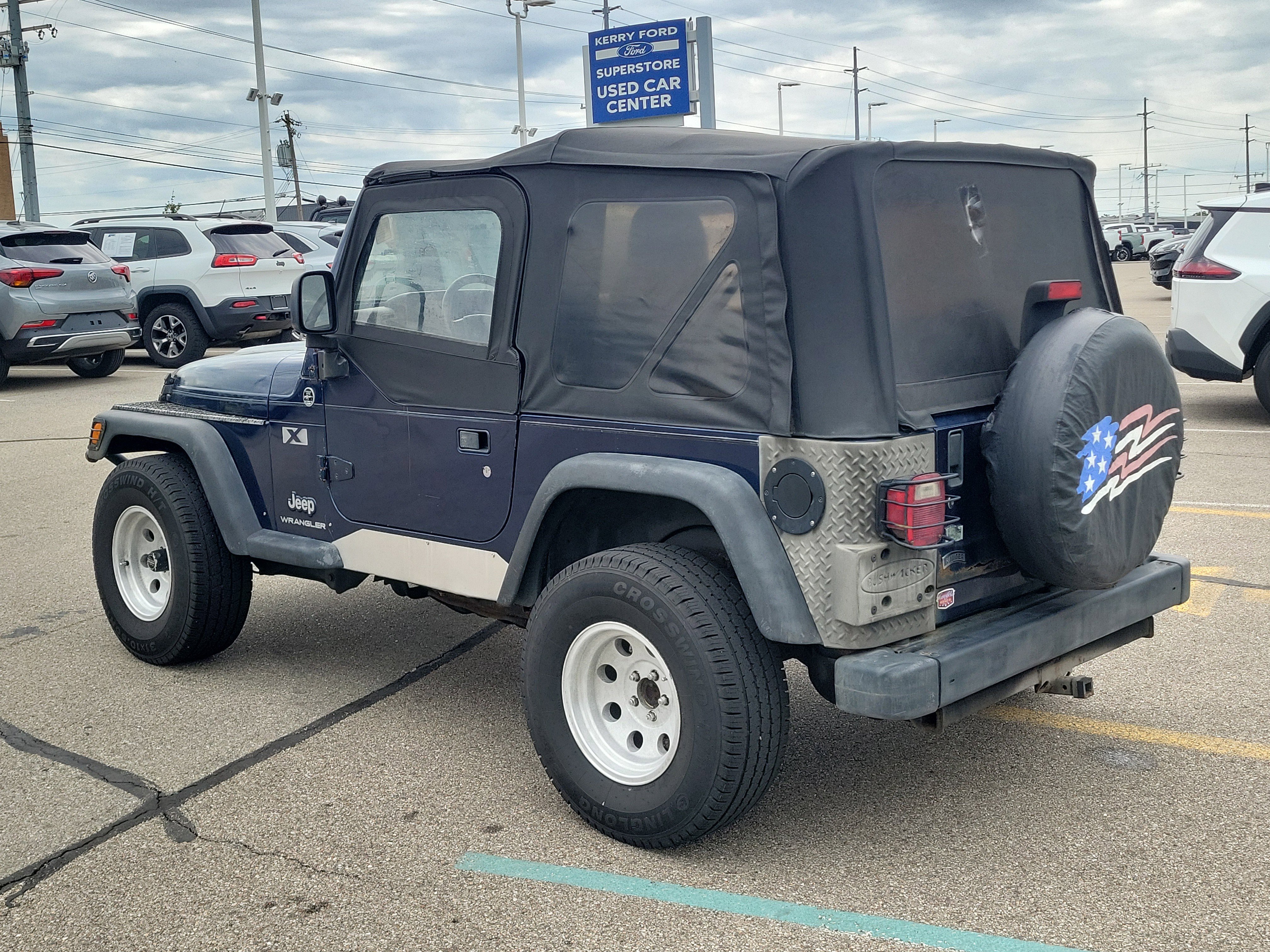 Used 2004 Jeep Wrangler X AWD/4WD image 4