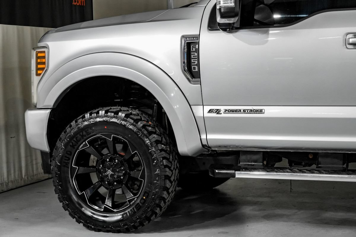 Used 2019 Ford F250 Lariat w/ Lariat Ultimate Package AWD/4WD image 13