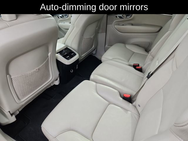 Used 2020 Volvo XC90 T5 Momentum image 23