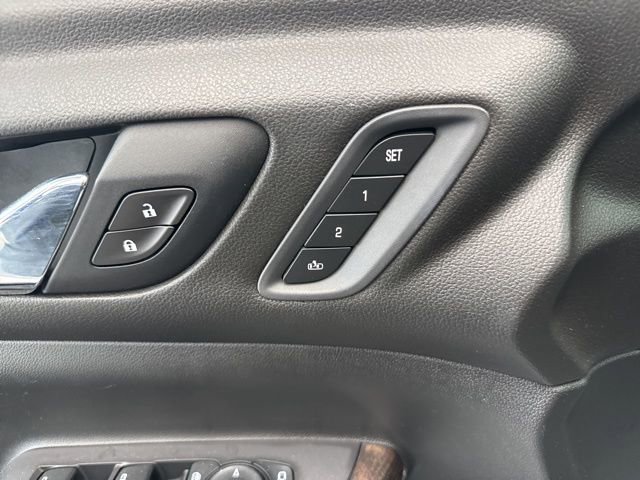 Used 2021 GMC Acadia Denali image 23