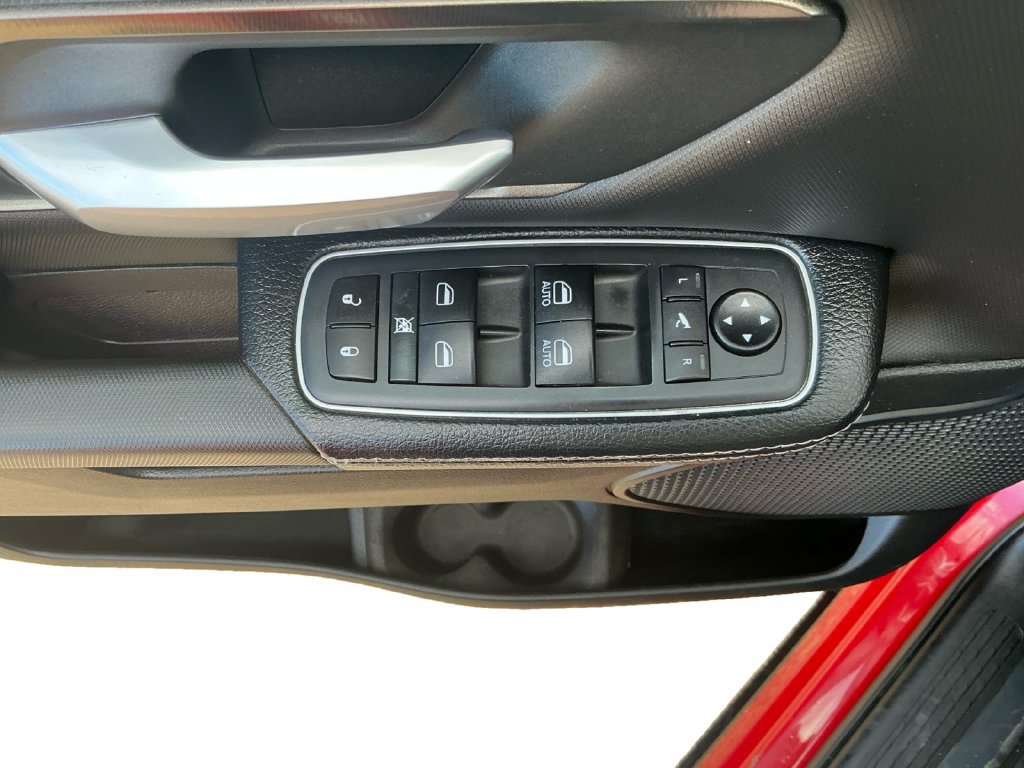 Used 2020 RAM 1500 Rebel AWD/4WD image 16