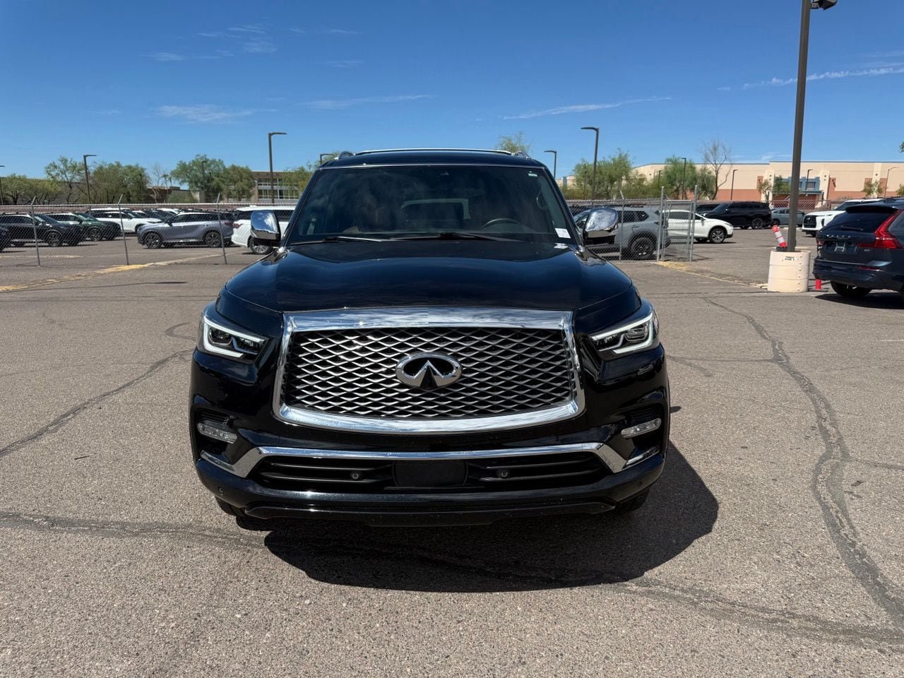 Certified 2024 INFINITI QX80 Sensory w/ Cargo Package AWD/4WD image 2