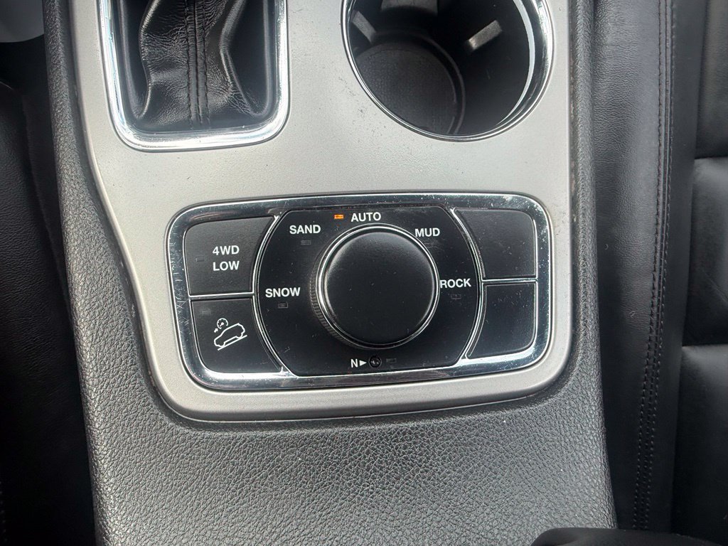 Certified 2022 Jeep Grand Cherokee Limited AWD/4WD image 25