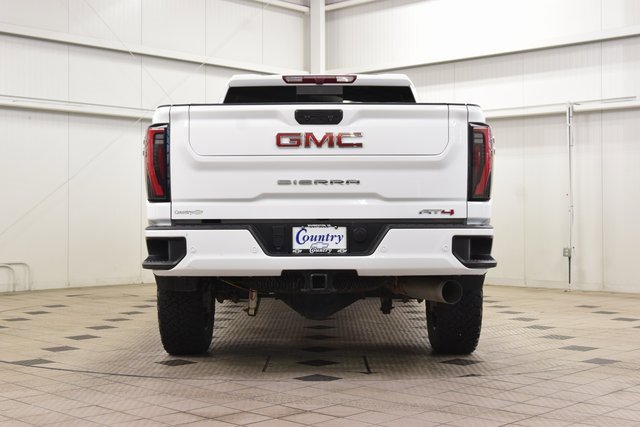 Used 2024 GMC Sierra 2500 AT4 w/ AT4 Preferred Package image 7