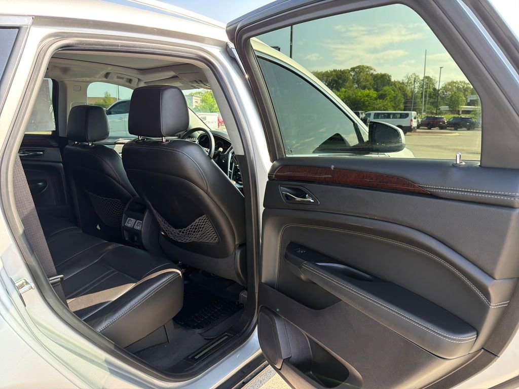 Used 2016 Cadillac SRX Performance FWD image 29