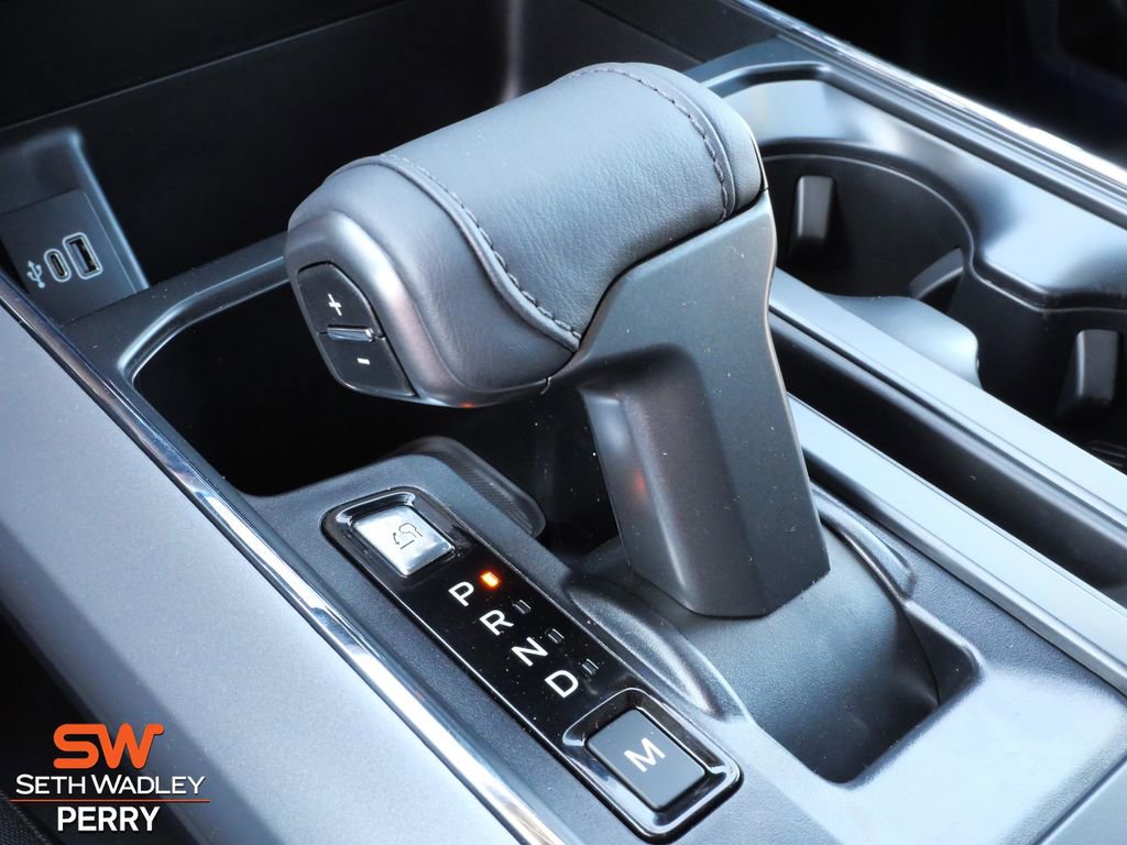 New 2026 Ford F150 XLT w/ XLT Black Appearance Package image 17