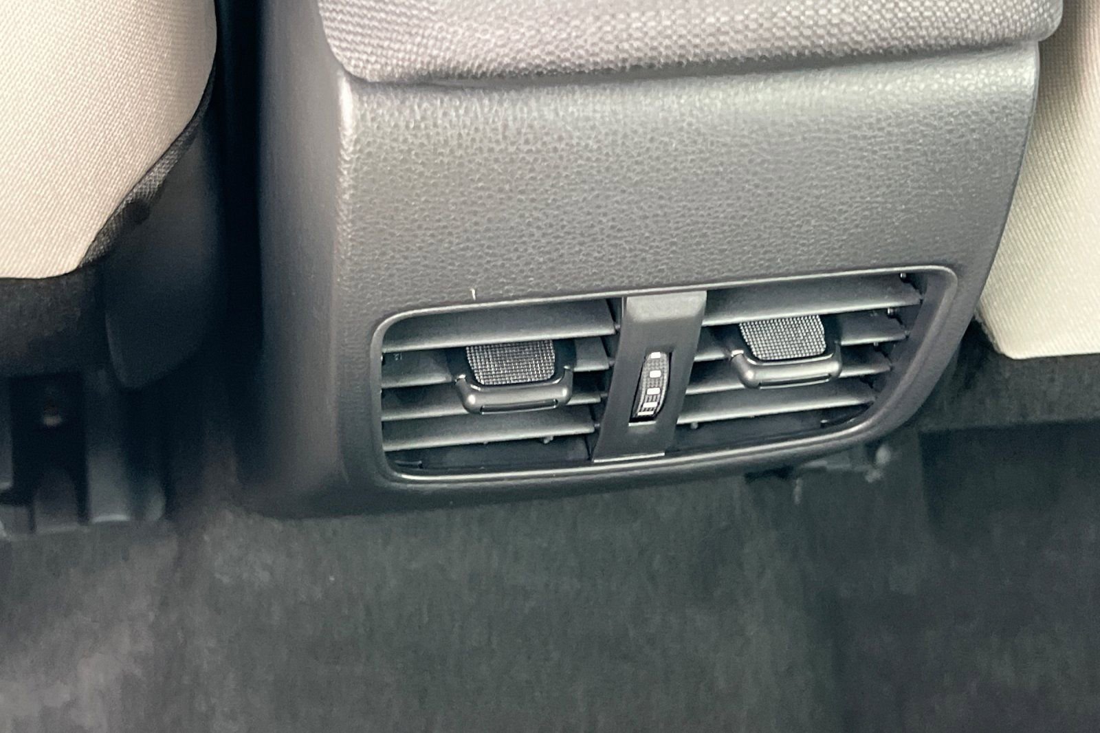 New 2026 Toyota Corolla Cross L image 15