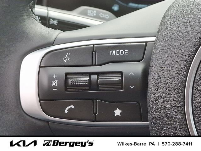 Used 2025 Kia Sportage X-Line w/ Premium Package image 18