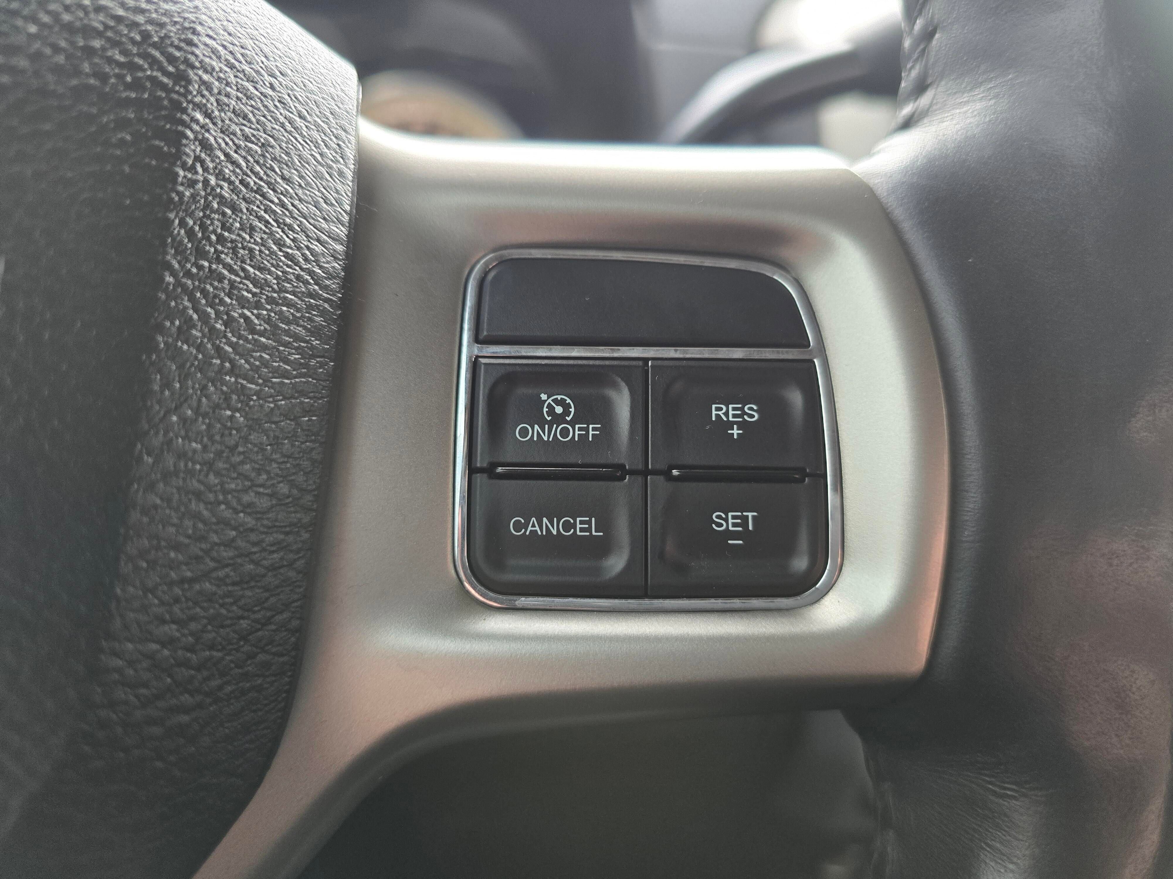 Used 2014 RAM 2500 Laramie image 21