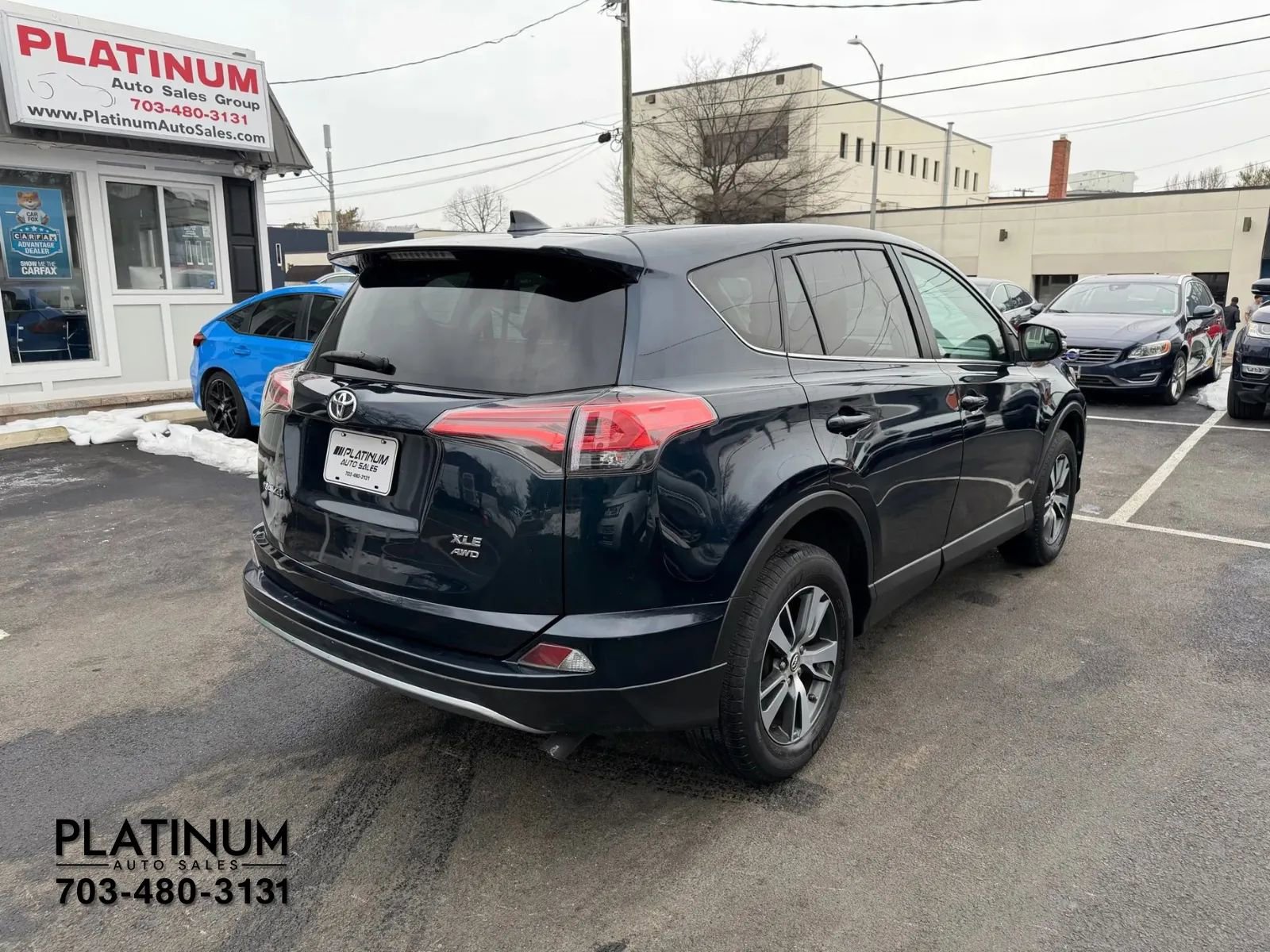 Used 2018 Toyota RAV4 XLE image 5
