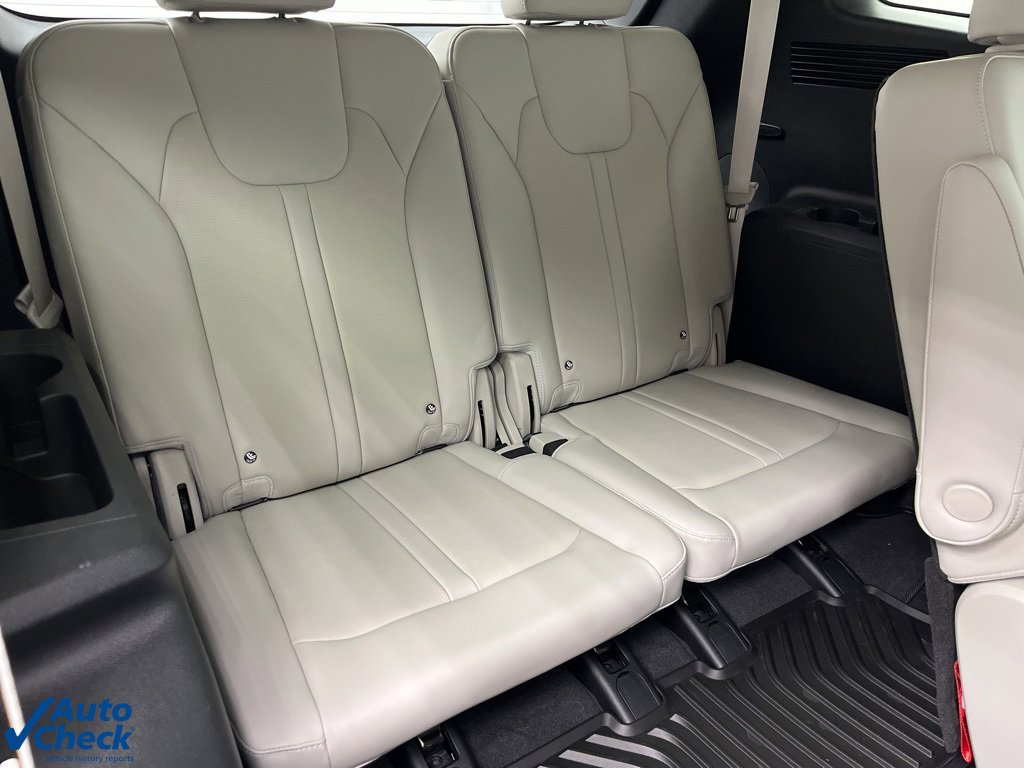 Used 2025 Kia Sorento SX image 23