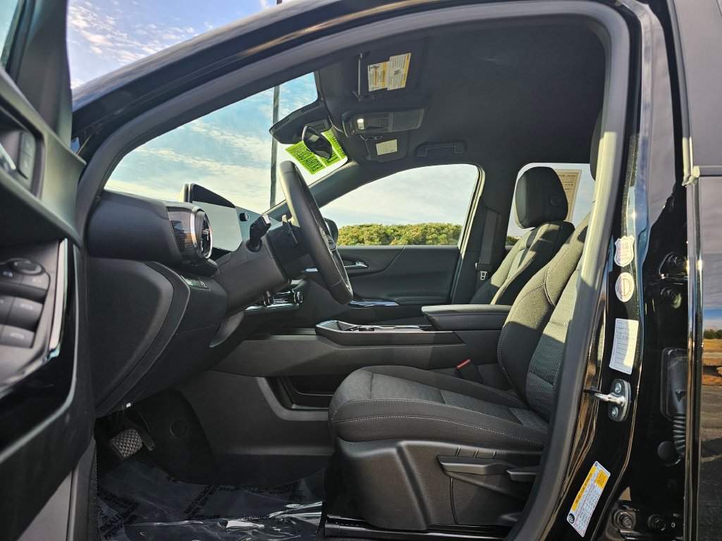 Certified 2026 Chevrolet Equinox LT AWD/4WD image 29