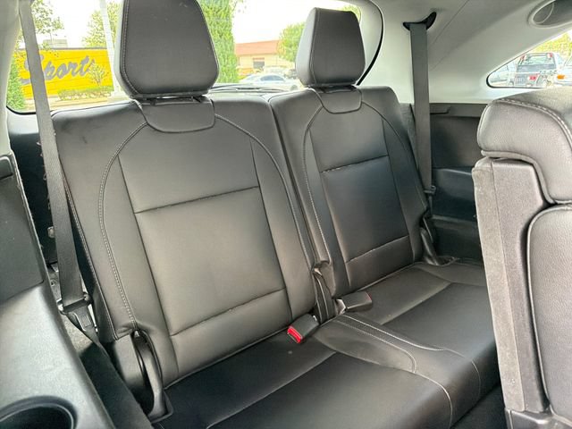 Used 2020 Acura MDX w/ Technology Package AWD/4WD image 28