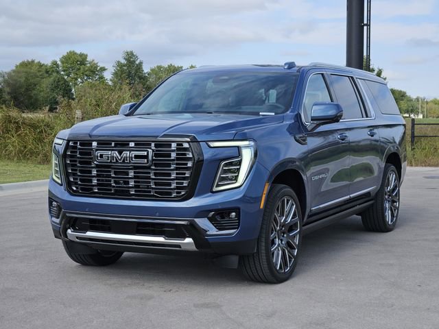 New 2026 GMC Yukon XL Denali Ultimate image 2