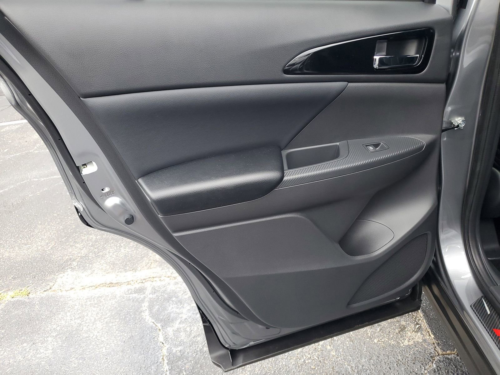 New 2026 Mitsubishi Eclipse Cross SEL image 23