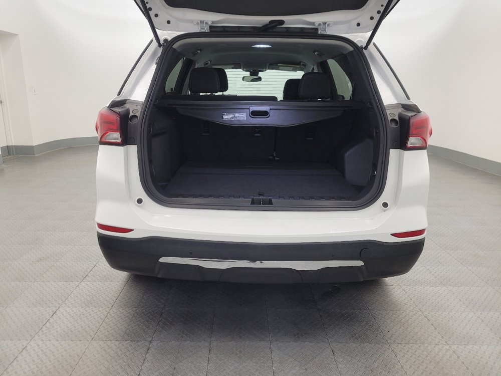 Used 2022 Chevrolet Equinox LT FWD image 29