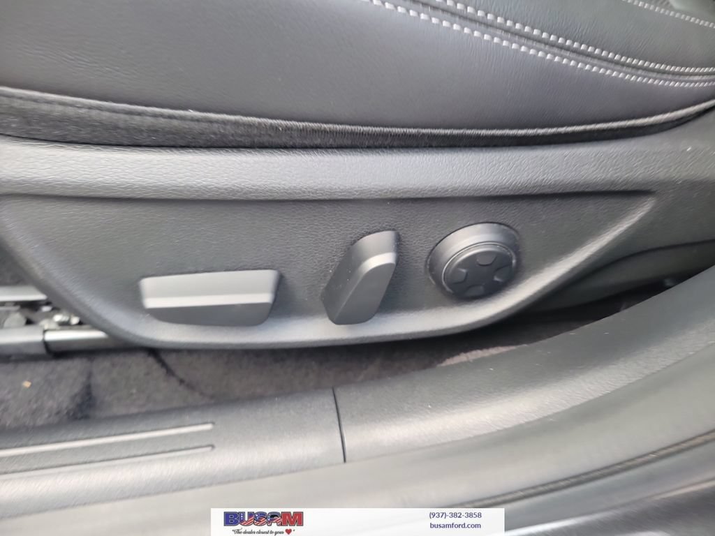 Used 2026 Genesis G70 2.5T AWD/4WD image 12