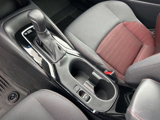 Used 2025 Toyota Corolla SE image 24