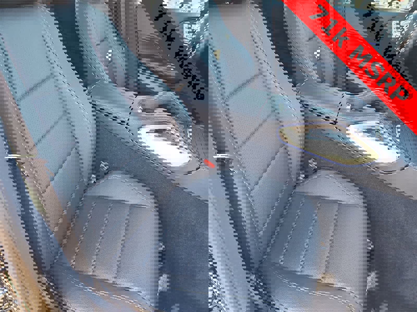 Used 2025 Mercedes-Benz GLE 350 4MATIC image 18