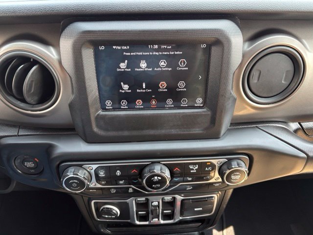 Used 2018 Jeep Wrangler Unlimited Sport S AWD/4WD image 28