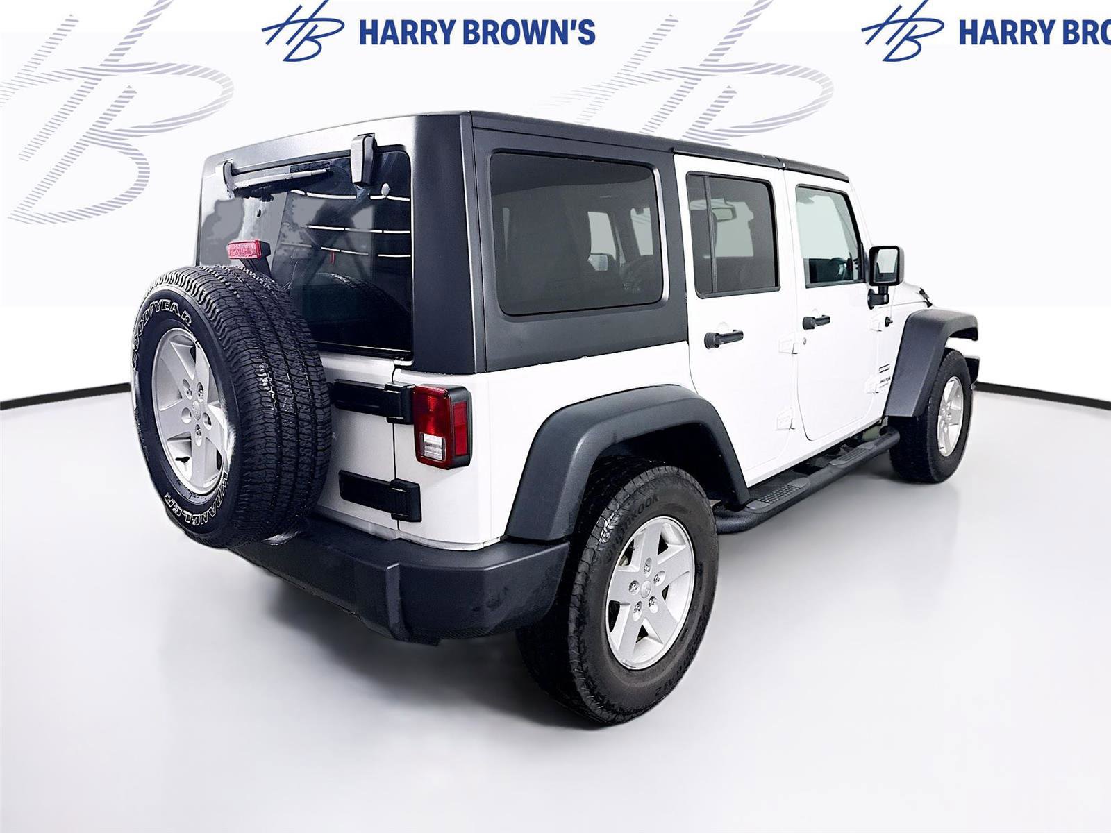 Used 2018 Jeep Wrangler Unlimited Sport S image 25