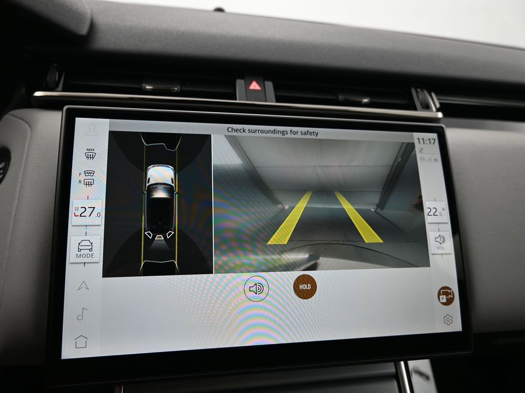 Used 2025 Land Rover Range Rover Velar S image 21