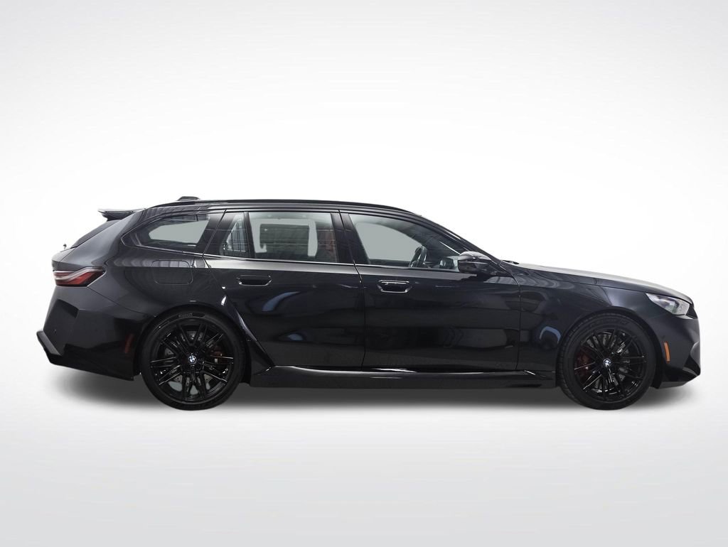 New 2026 BMW M5 Touring AWD/4WD image 7