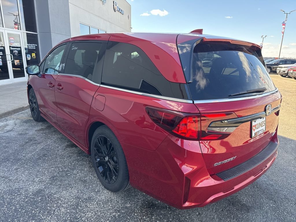 Used 2025 Honda Odyssey Sport-L image 8