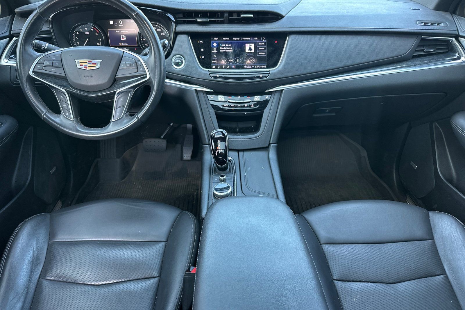 Used 2023 Cadillac XT5 Premium Luxury w/ Technology Package FWD image 16