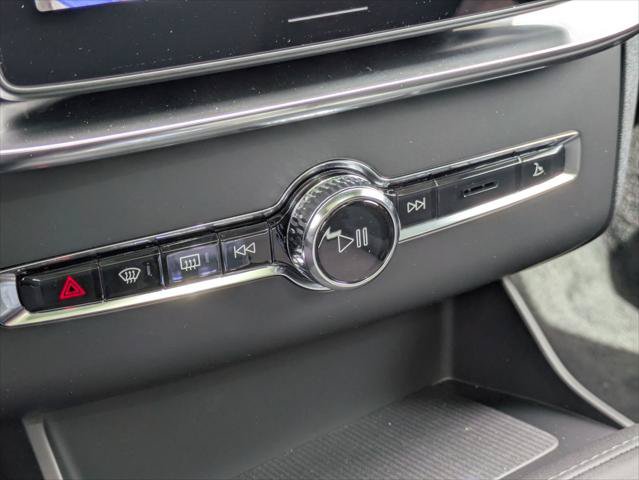 New 2026 Volvo XC90 T8 Ultra w/ Lounge Package AWD/4WD image 10