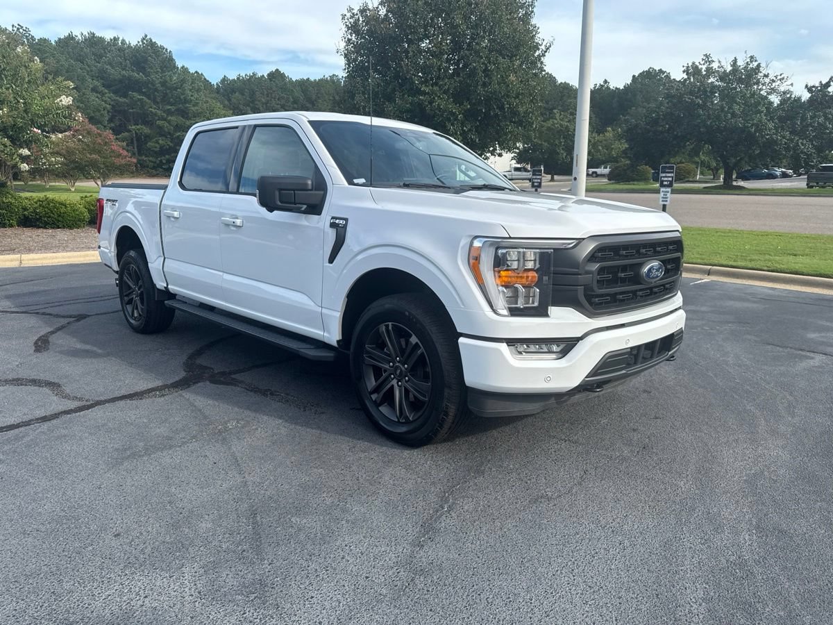 Used 2022 Ford F150 XLT w/ Equipment Group 302A High AWD/4WD image 9