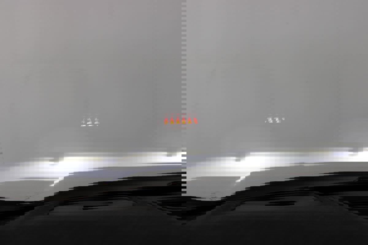 Used 2025 GMC Acadia Elevation image 19