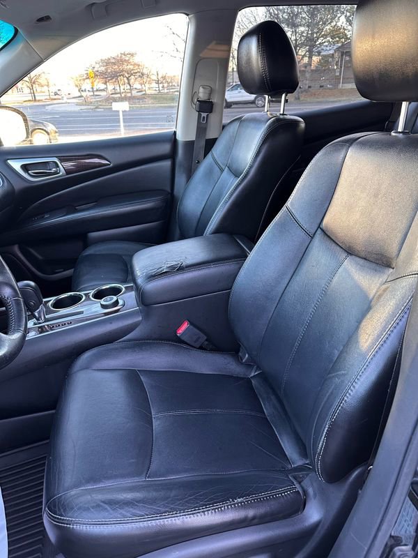 Used 2014 Nissan Pathfinder SL image 12