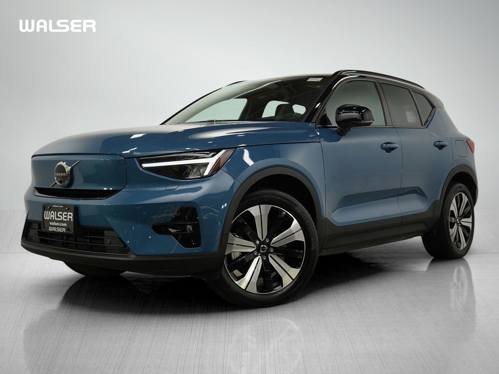 Used 2023 Volvo XC40 Recharge Plus w/ Protection Package Premier