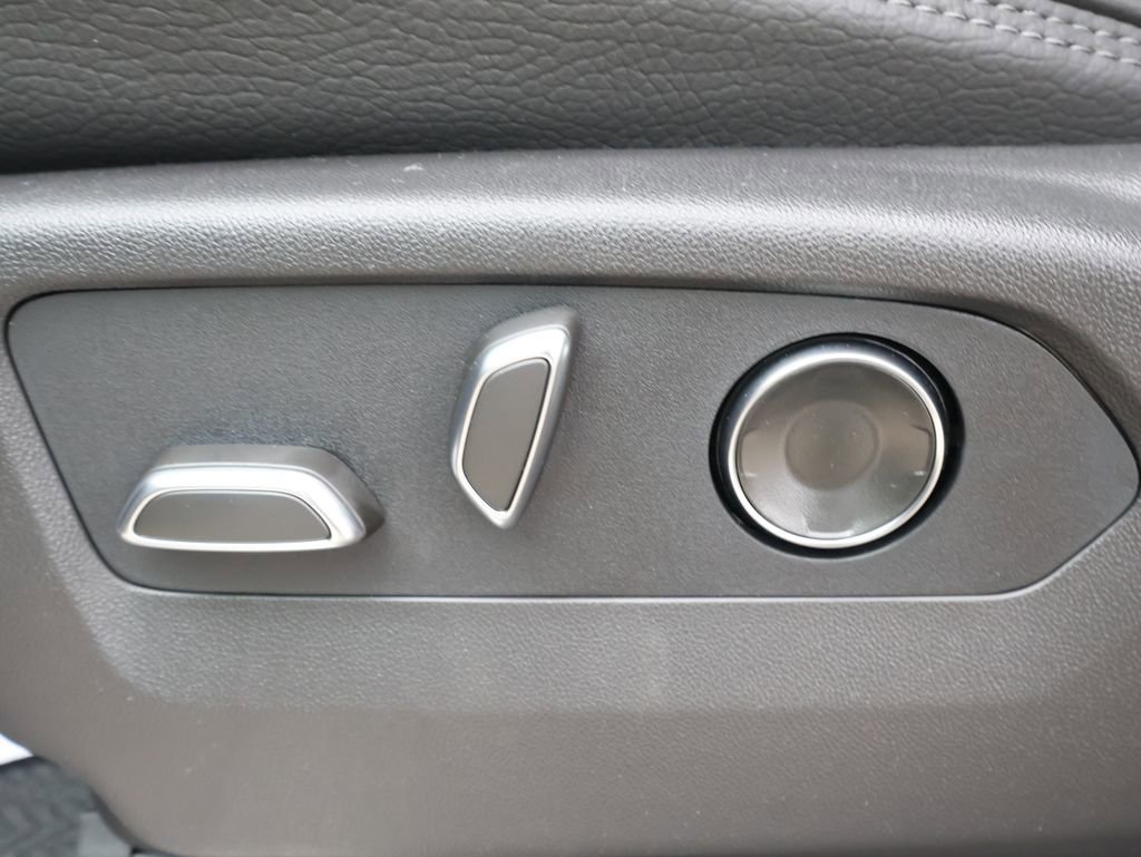 New 2026 GMC Sierra 1500 Denali image 16