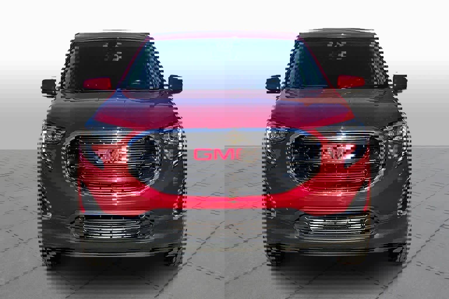 Used 2021 GMC Terrain SLE image 4